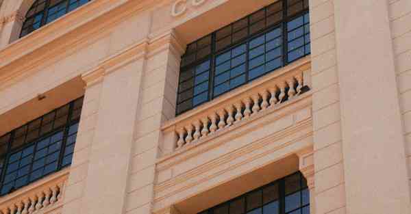 深耕政务大数据（深耕政务服务）