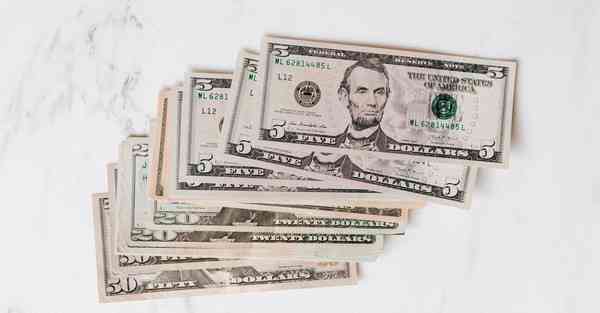 深耕政务大数据（深耕政务服务）