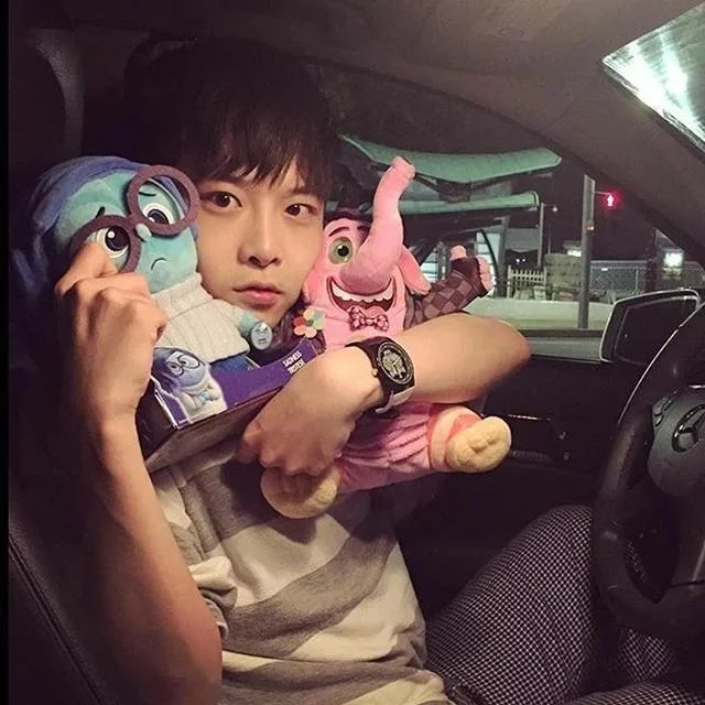 梁娴华洋