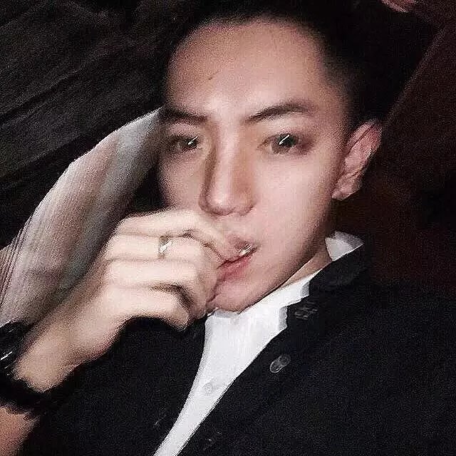 印初辉婷