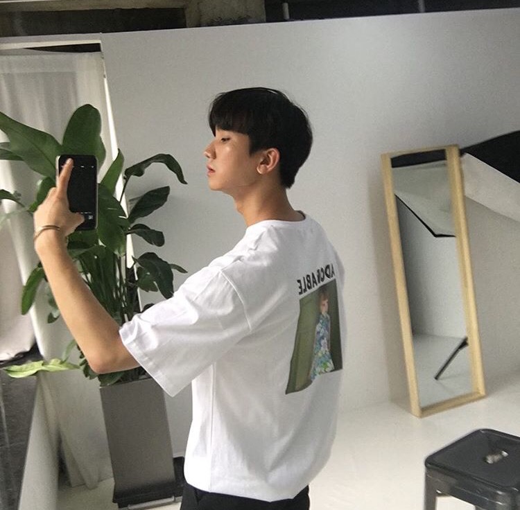 单于广冠彩