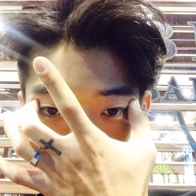 党娇明瑗