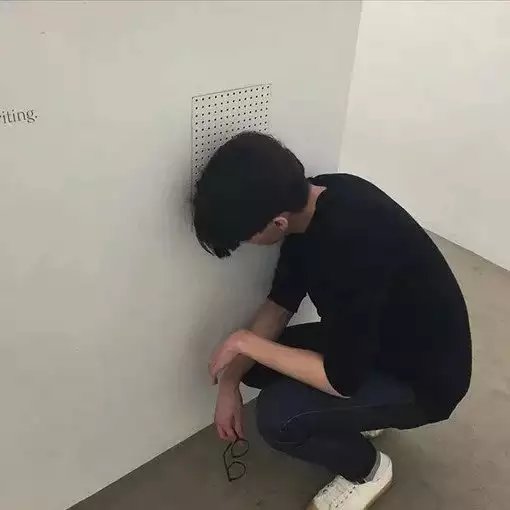 伊洁蓉灵